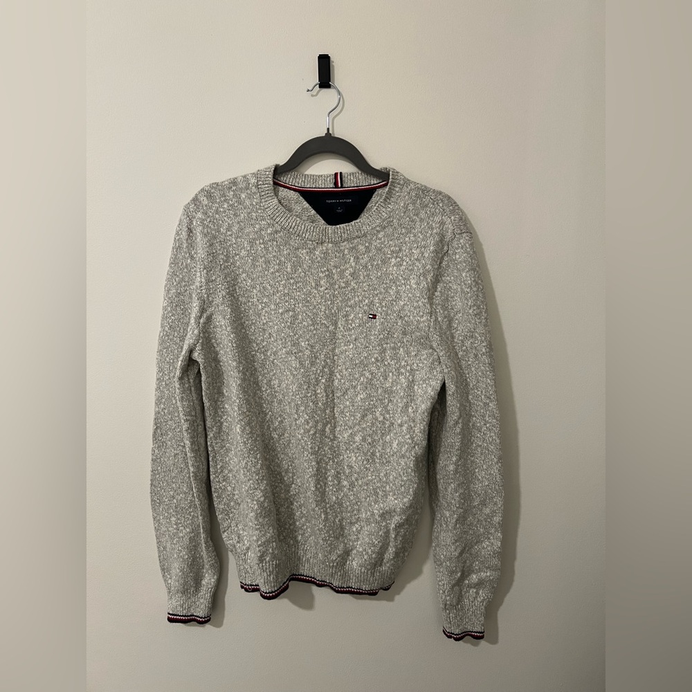 Tommy Hilfiger Gray Sweater